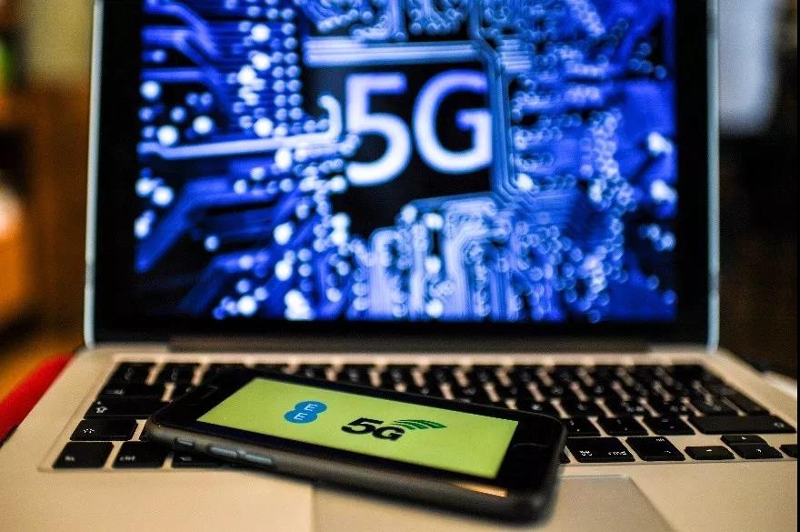 预计年底移动5G消息发送15亿条/月，附联通和电信的数据
